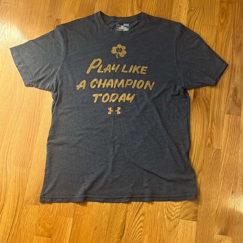 Under Armor Men’s M “Play Like A Champion Today” Notre Dame Fighting Irish Shirt